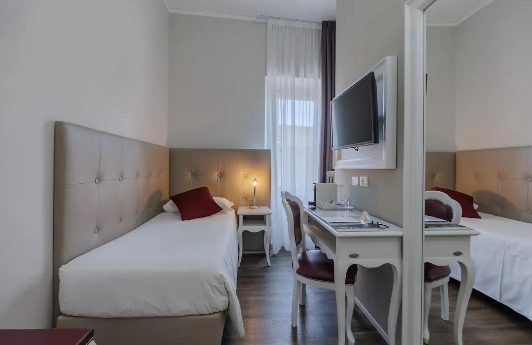 Hotel Degli Oleandri-1