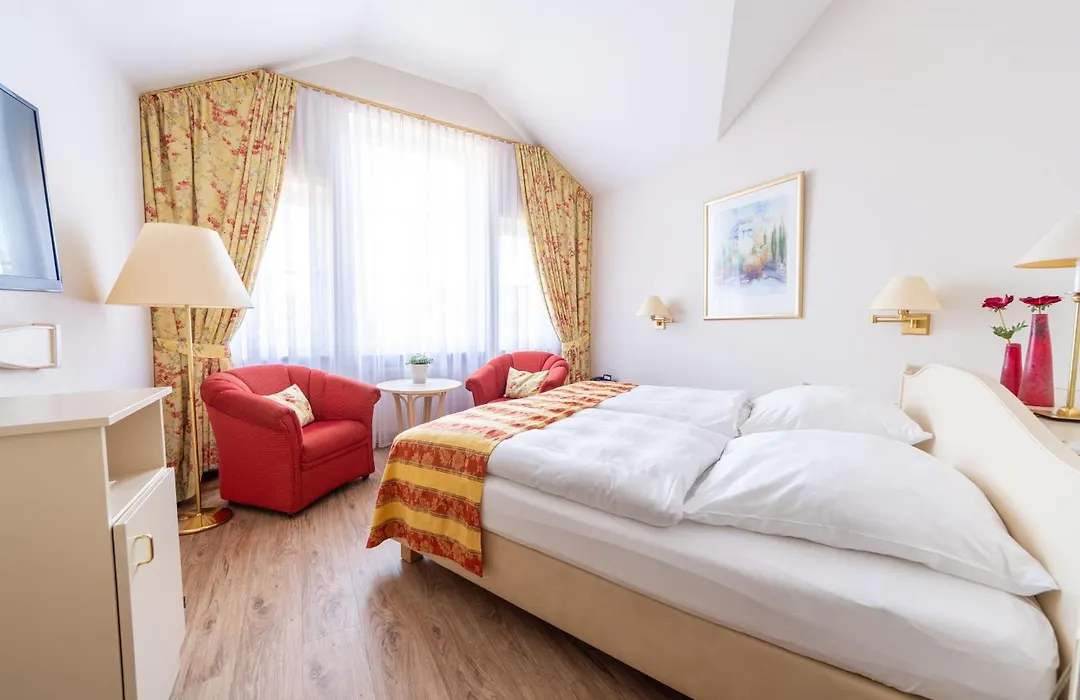 Hotel Kastanienhof-1