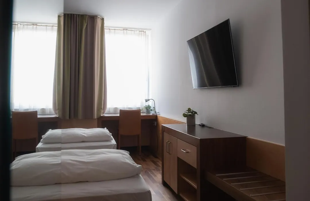 City-Hotel-1