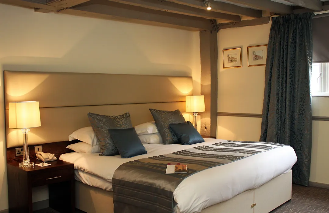 The Legacy Rose & Crown Hotel-1