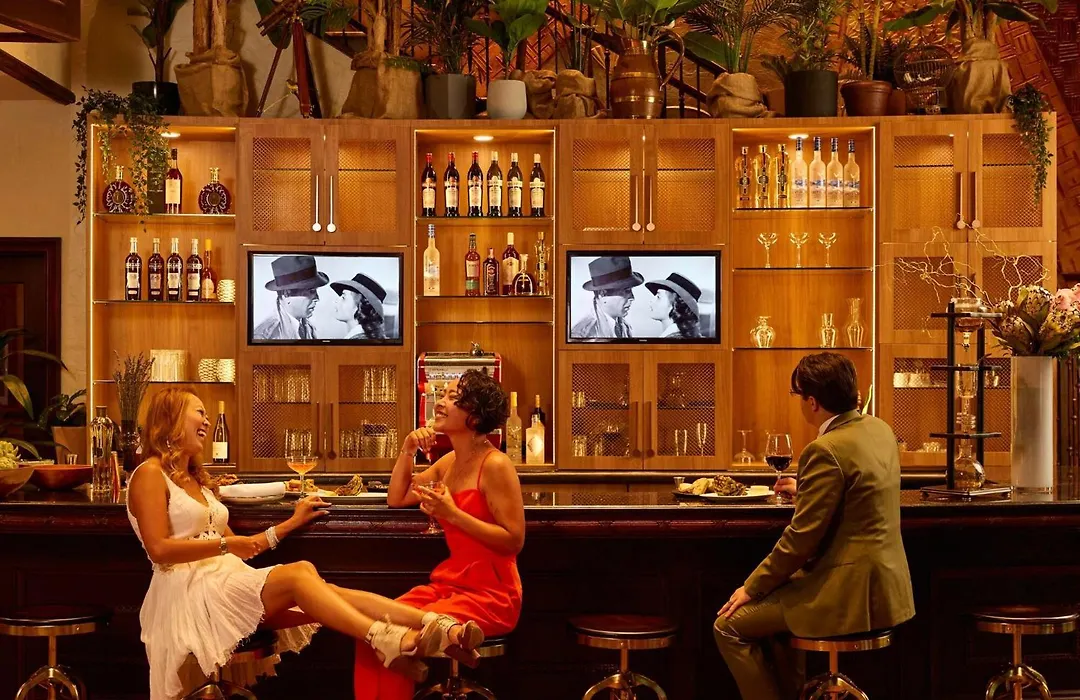 Hotel Le Soleil By Executive Hotels-1