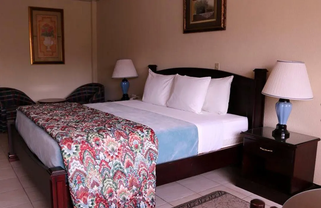 Hotel Excelsior-1