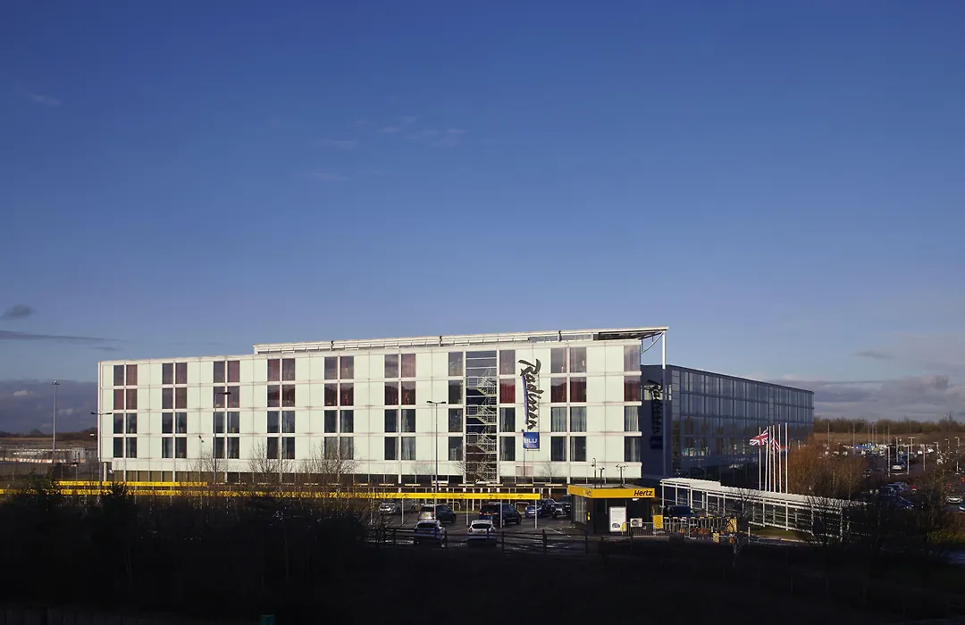 Radisson Blu Hotel London Stansted Airport-1
