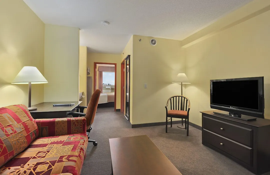 Super 8 By Wyndham Barrie South-1