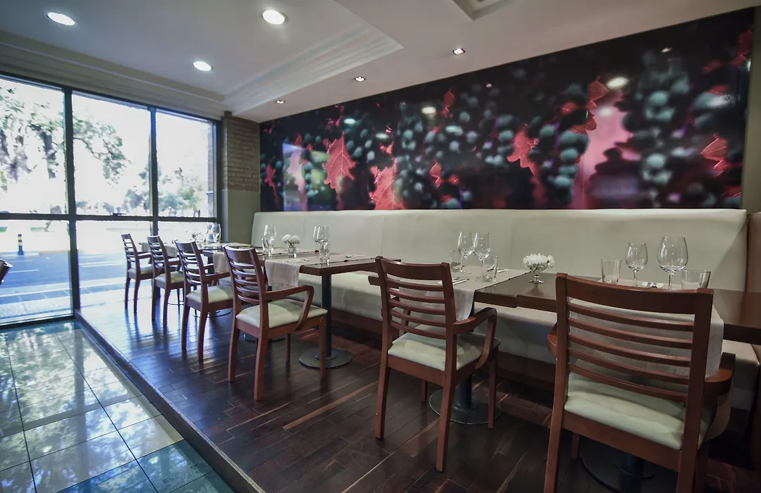 Portal Plaza Suites-1