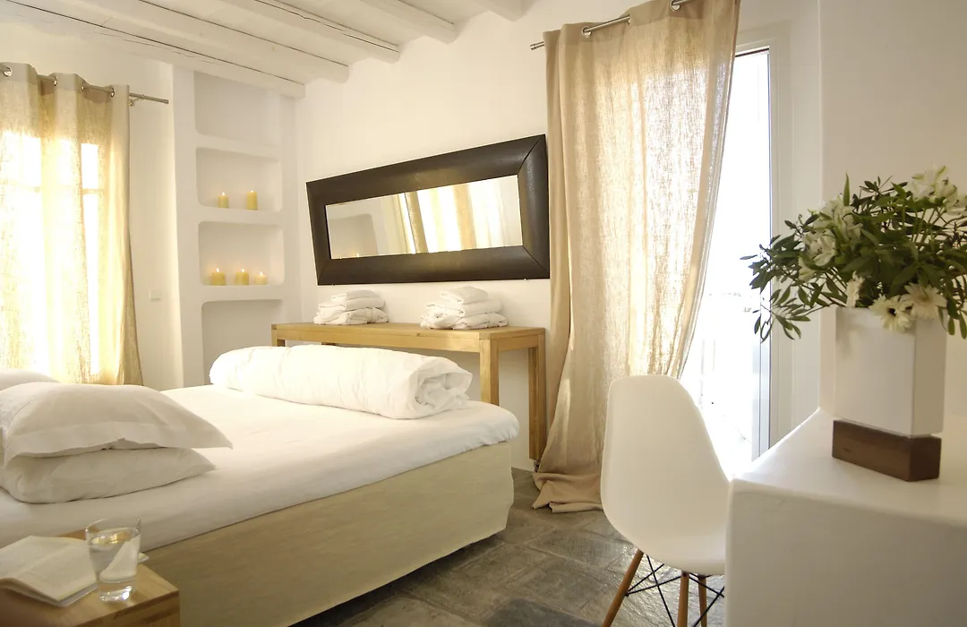 Kapetan Tasos Suites-1