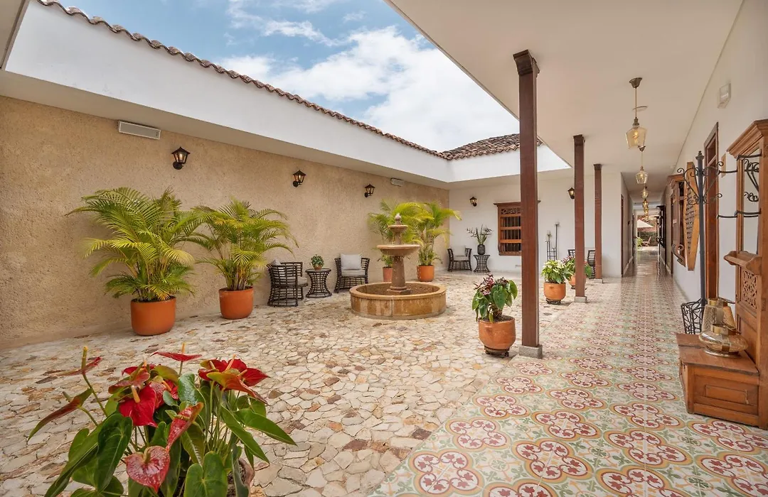 Casa Passiflora Hotel Boutique - Jardín-1