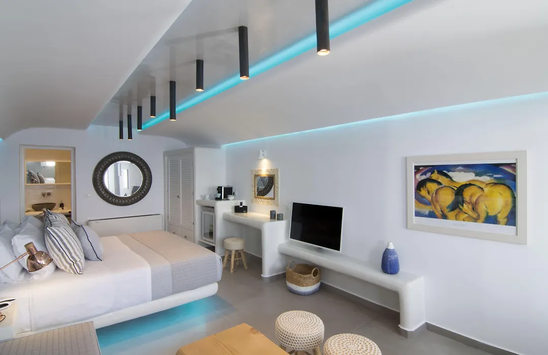 Secret Legend Suites (Adults Only)-1