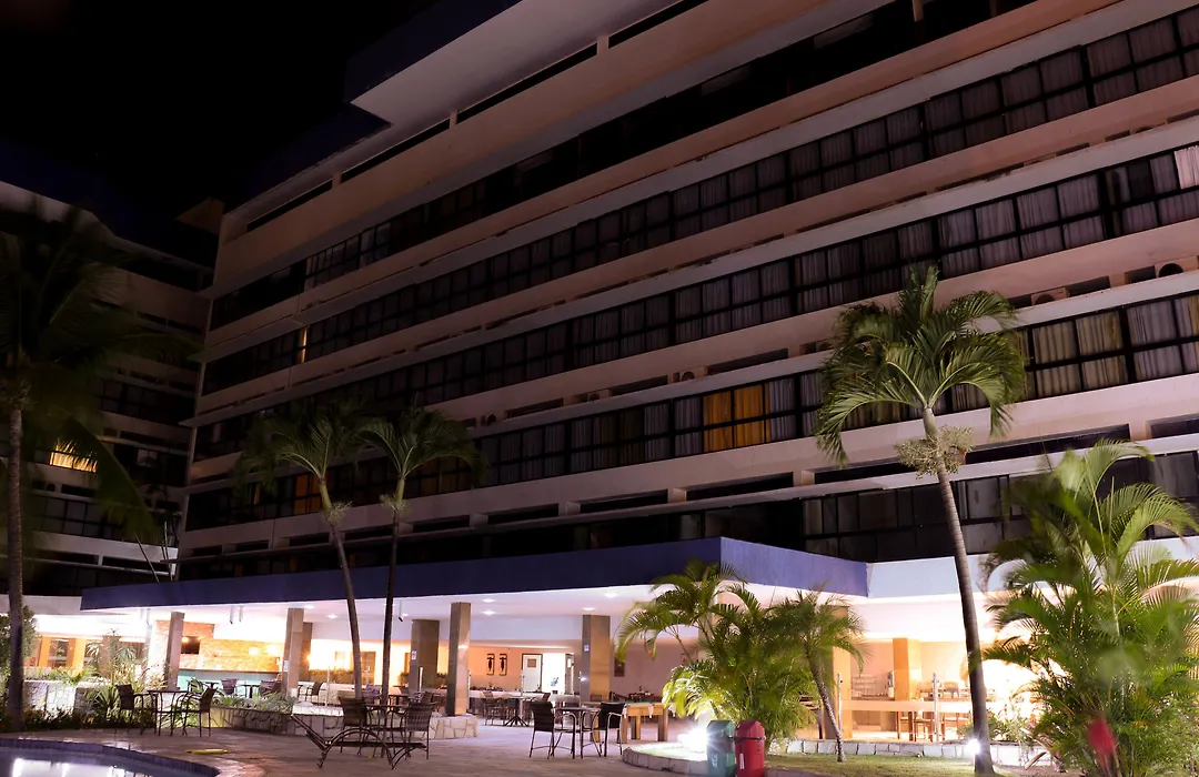 El Aram Beach & Convention-1