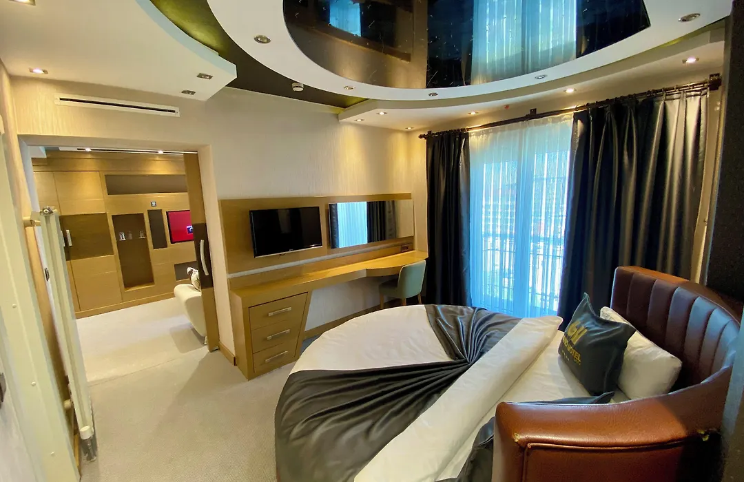 Grand Hotel Van-1