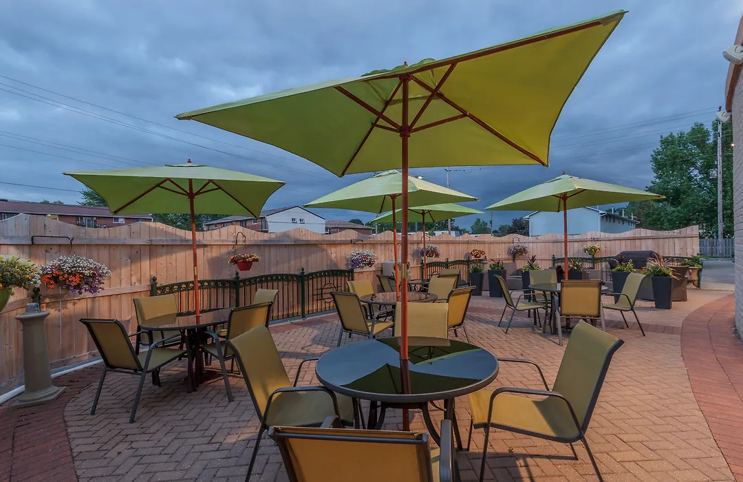Holiday Inn Express & Suites - Belleville By Ihg-1