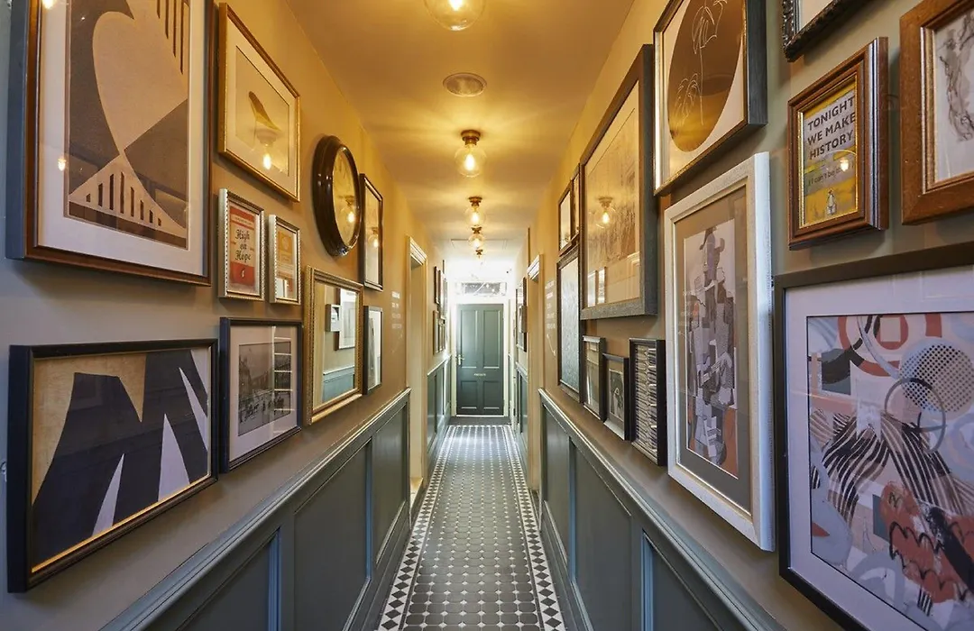 Broad Street Townhouse-1