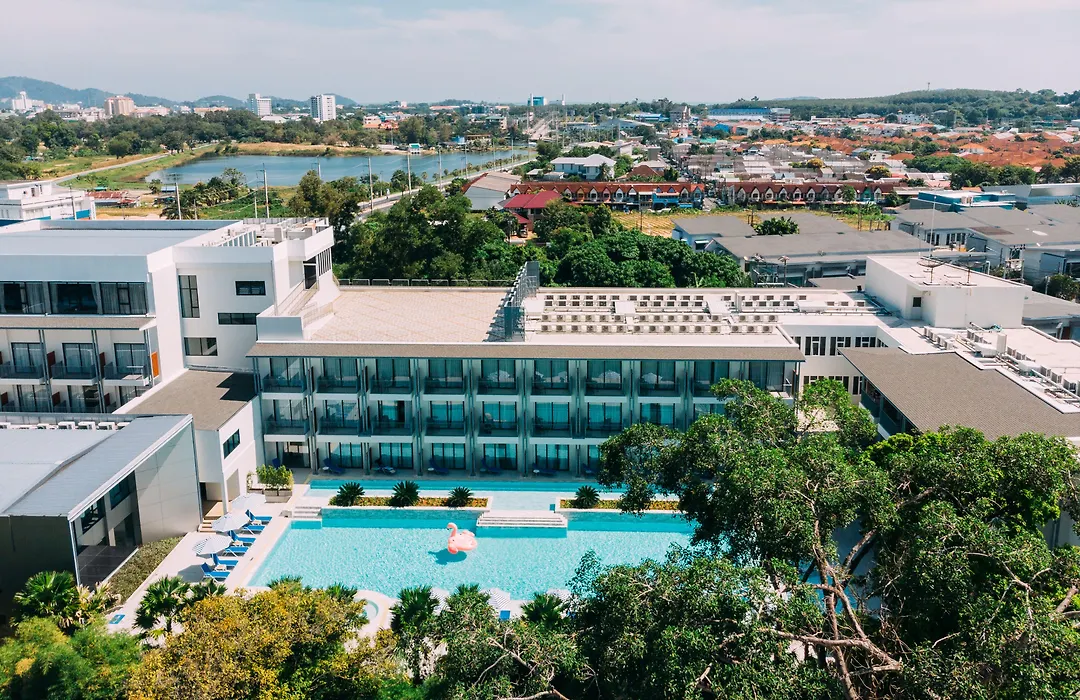 Seabed Grand Hotel Phuket-1