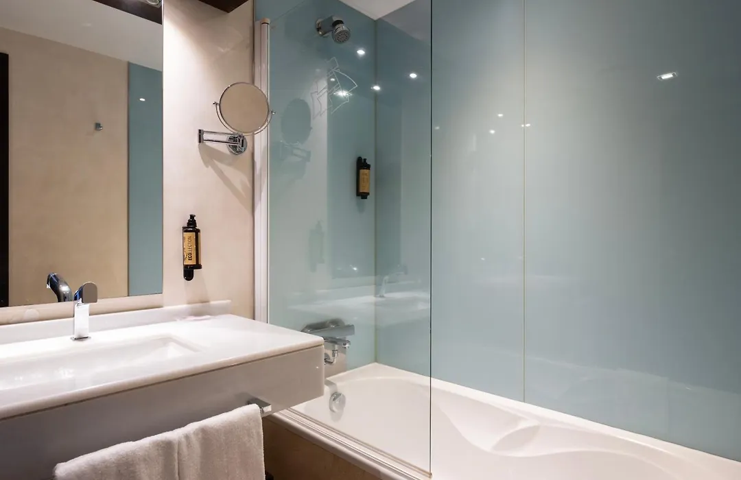 Hotel Maroa Vigo-1