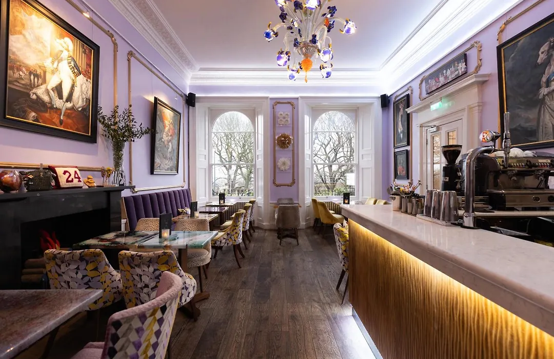 24 Royal Terrace-1