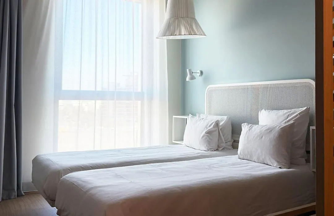 OKKO Hotels Paris La Défense-1