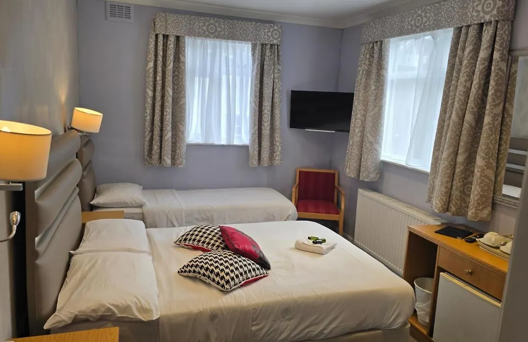 Admiral Hotel At Park Avenue-1