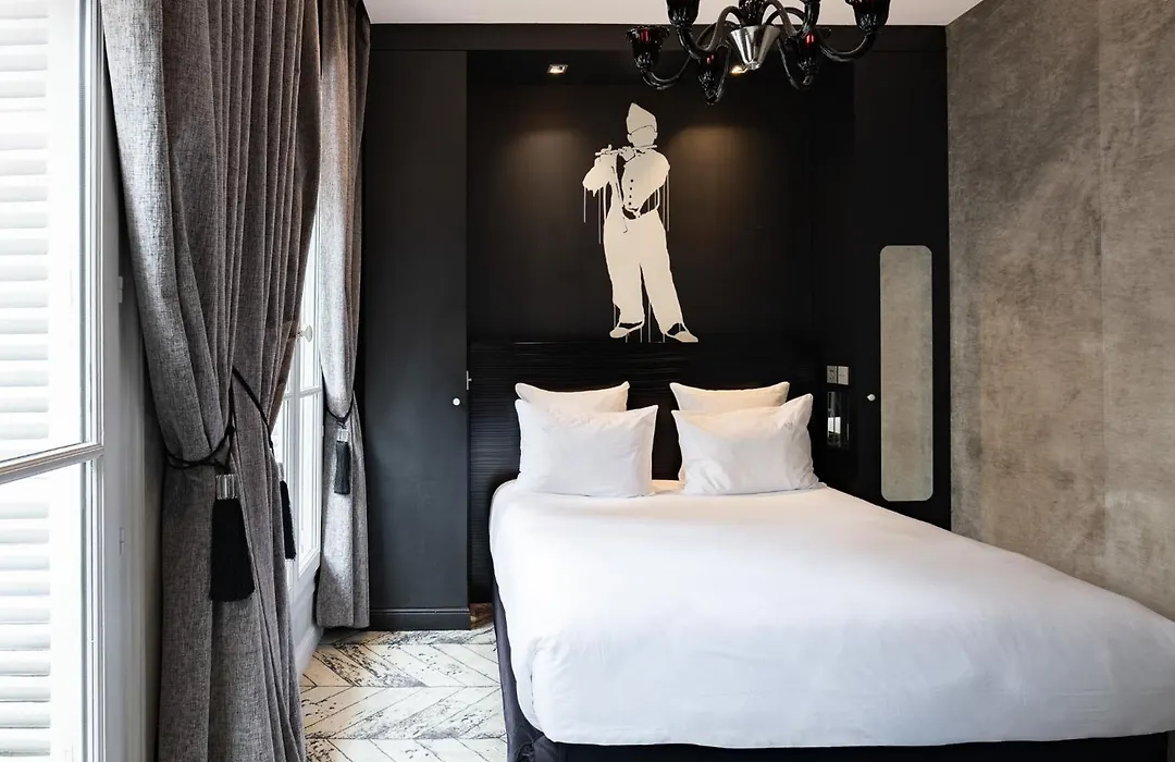 Maison Albar- Le Champs-Elysees-1