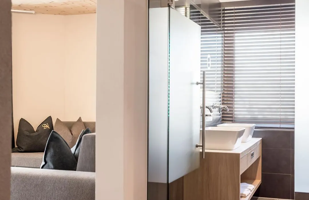 Hotel Angerer Alm-1