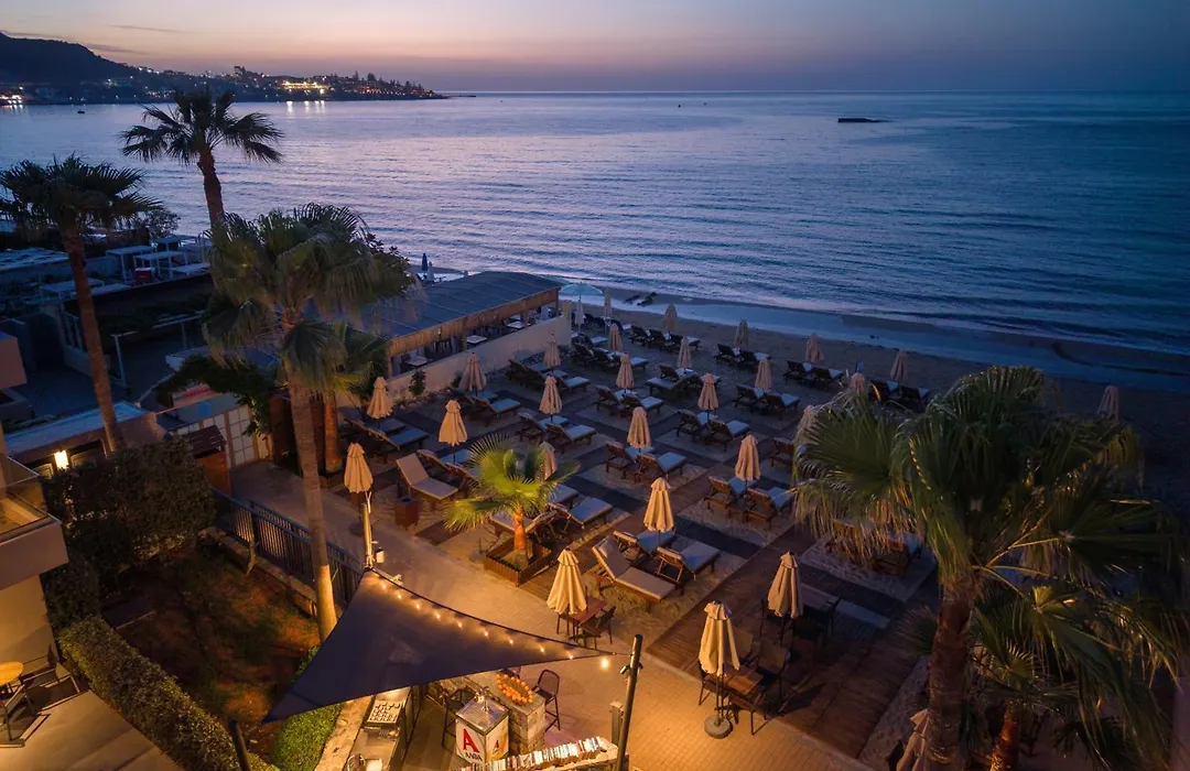 Riviera Boutique Hotel-1