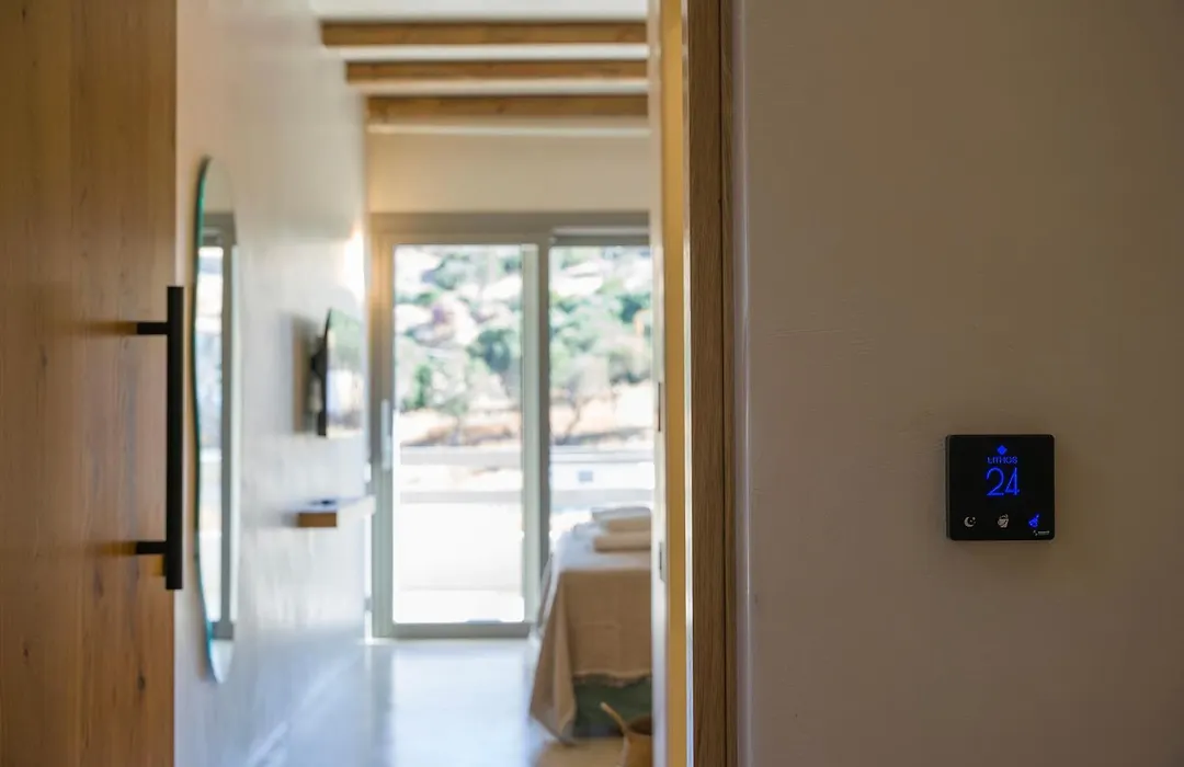 Lithos Luxury Suites-1
