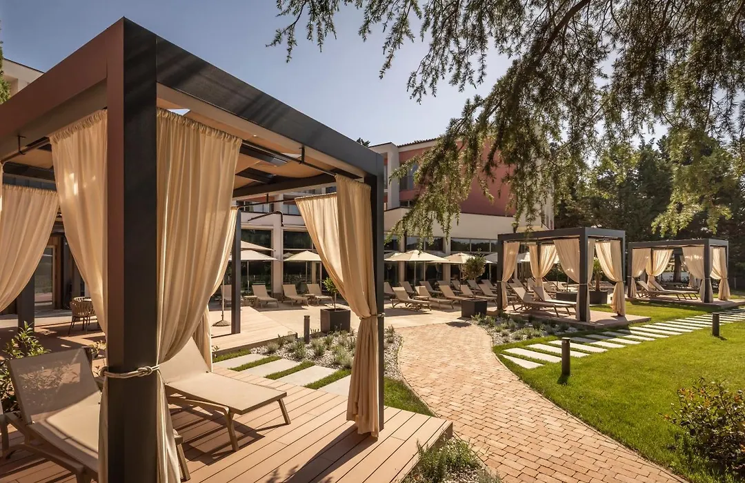 Remisens Hotel Lucija-1