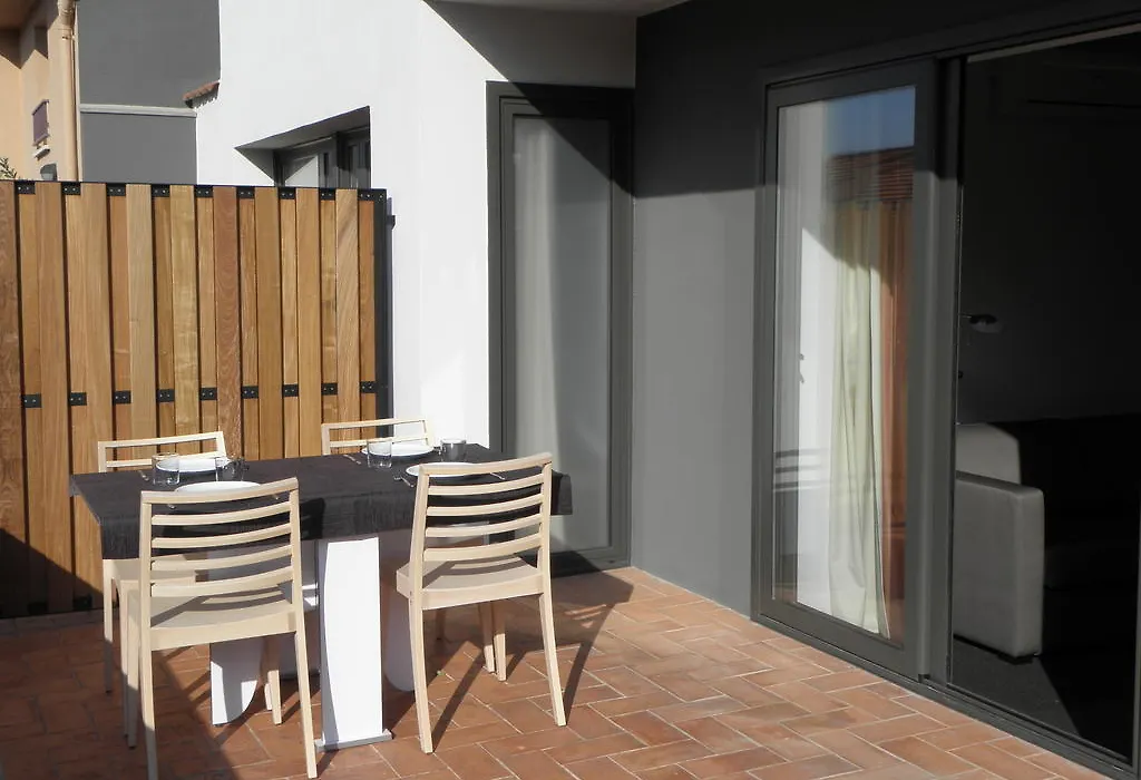 Apartaments I Habitacions Can Morera Olot-1