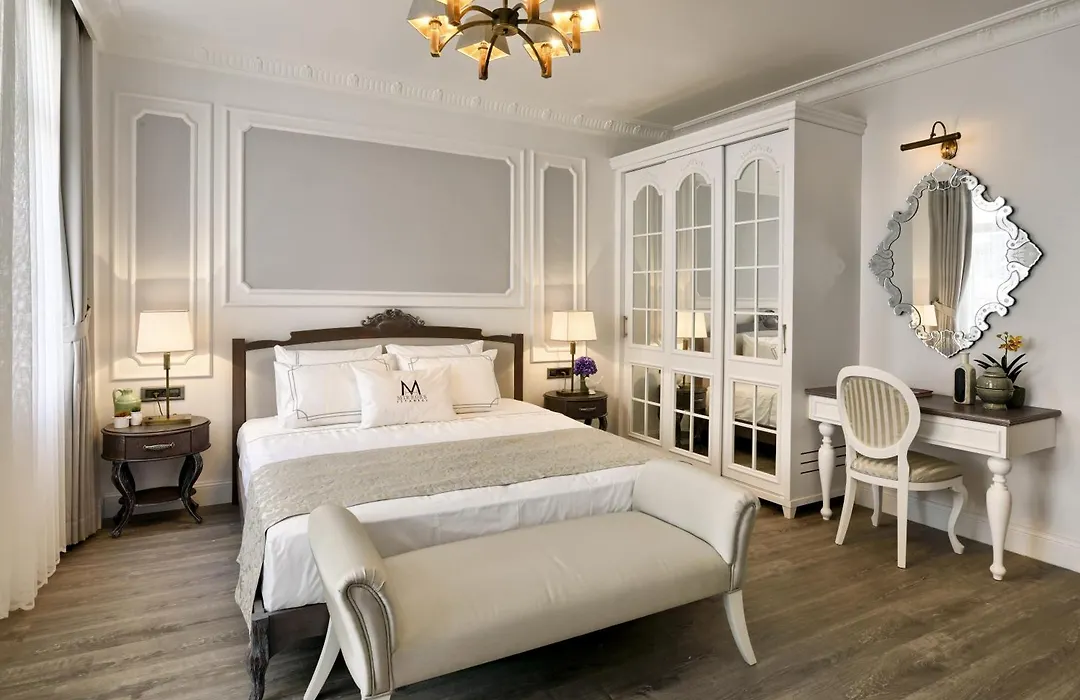 Mirrors Hotel Istanbul Taksim City Center-1