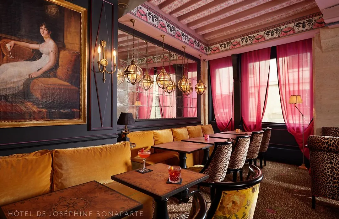 Hotel De Josephine Bonaparte-1