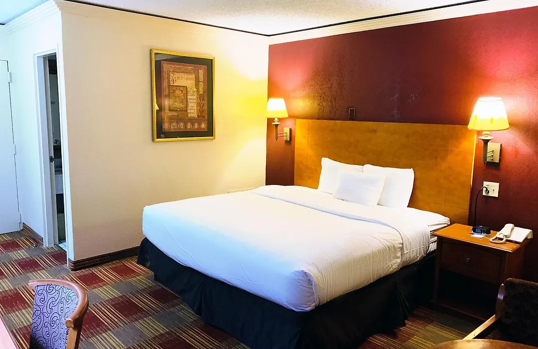 Red Lion Inn & Suites Kc Sports Complex Independence Mo-1