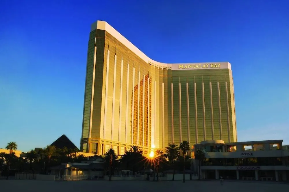 Mandalay Bay Resort And Casino By Suiteness-1
