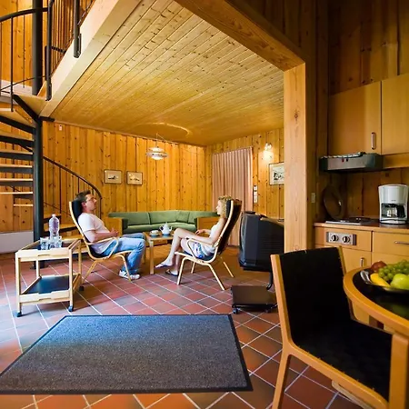 Club Tihany Bungalows-3
