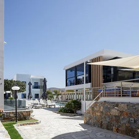 Golden Bay Boutique Hotel & Bungalows-2