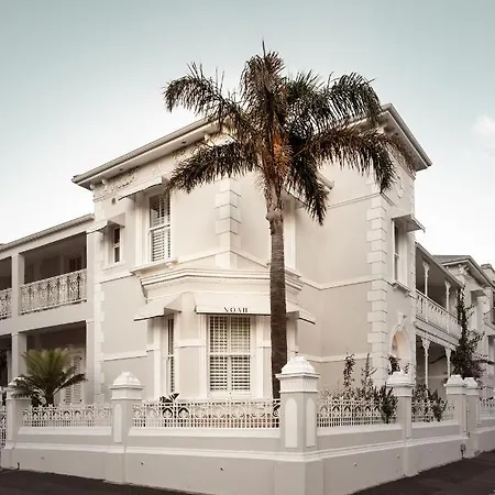 Noah House-2