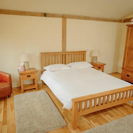 Sabine Barn-3
