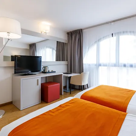 Hotel Nice Riviera-3