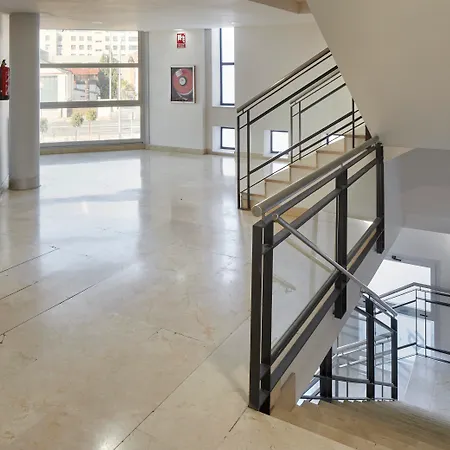Hotel Logroño Avda de Madrid 25-3