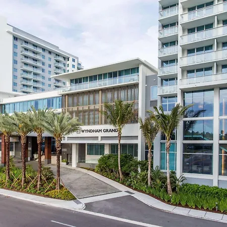Wyndham Grand Clearwater Beach-3