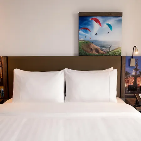 Hampton By Hilton Lima San Isidro-3