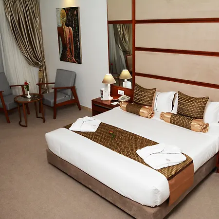 Marigold Hotel-2