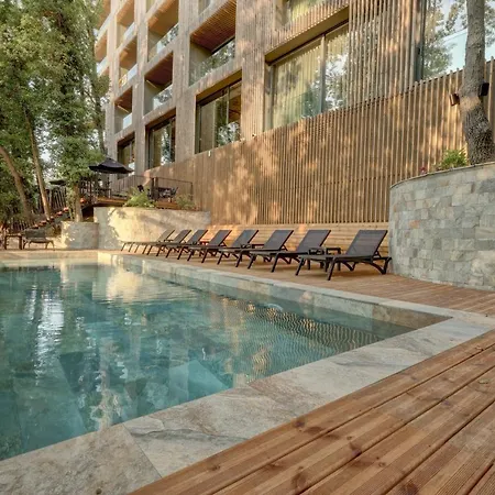 Umani Hotel - Free Beach - Free Parking-2