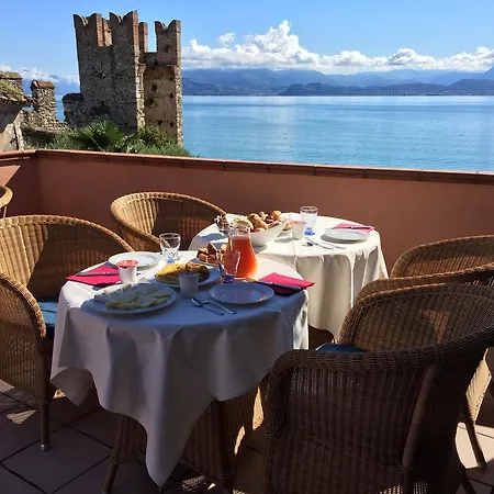 Hotel Degli Oleandri-3