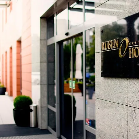 Ruben Hotel Zielona Gora-2
