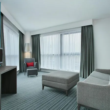 Leonardo Hotel Liverpool-2