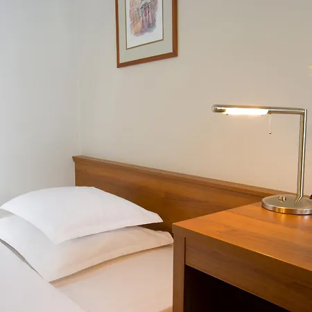 Hotel Laguna Zagreb-3
