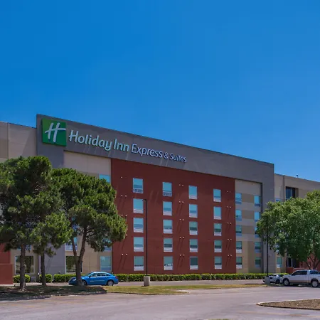 Holiday Inn Express & Suites San Antonio Medical - Six Flags By Ihg-2
