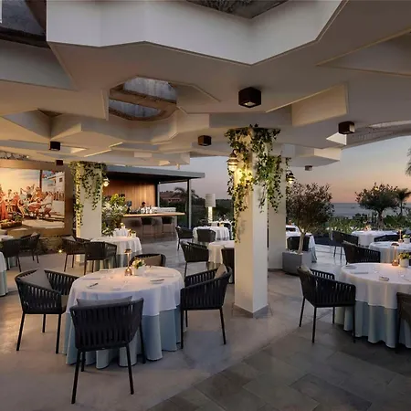 Royal Hideaway Corales Suites (Adults Only)-3