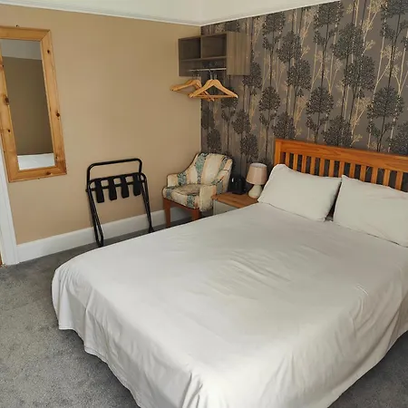 Pine Lodge Hotel-3