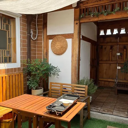 Seoulstory Hanok-2