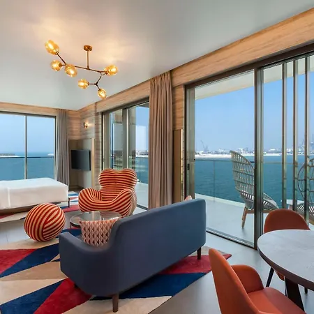 Hyatt Centric Jumeirah Dubai-3